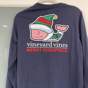 Vineyard vines elf whale tee